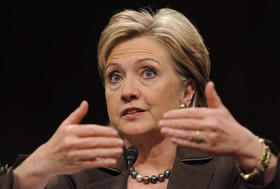 Hillary Rodham Clinton, secretaria de Estado designada, durante su audiencia de confirmación en el Senado estadounidense. Washington, 13 de enero de 2009. (AP)